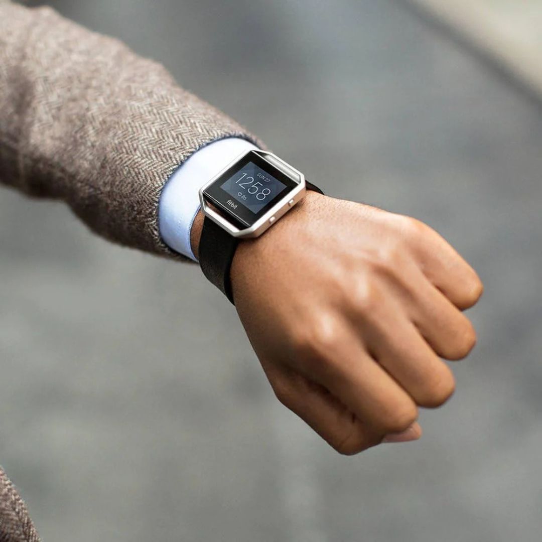 Fitbit Blaze Smart Fitness Watch Large - Black - FB502SBKL - Image 4
