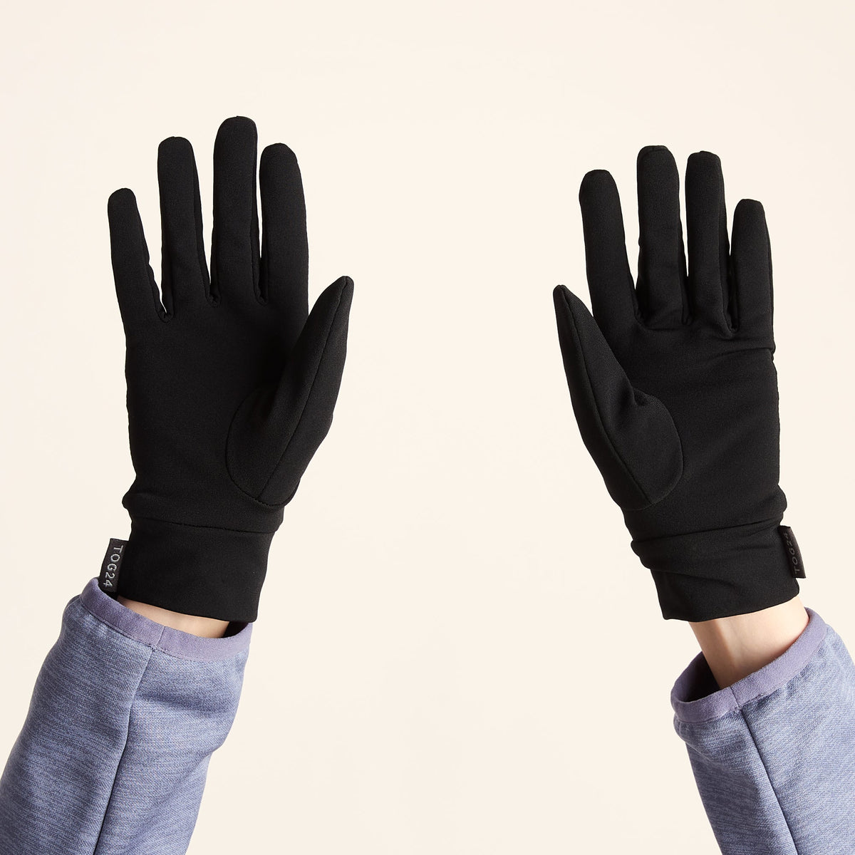 Trace Lightweight Stretch Gloves - Black - Image 3