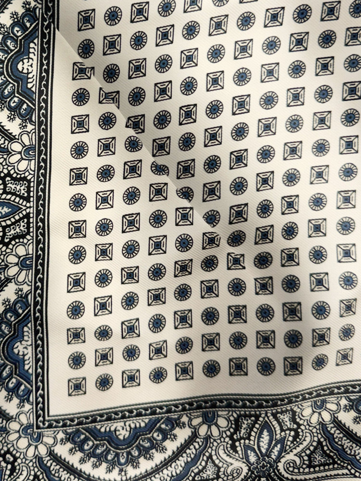 Sava Silk-Blend Scarf - Image 4