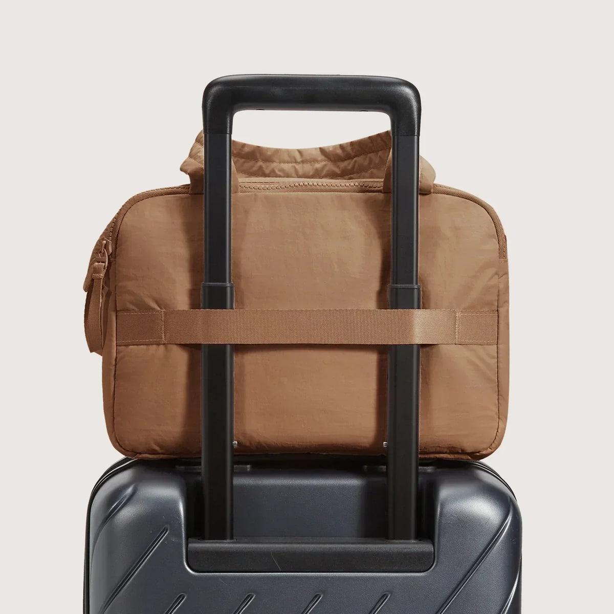 Crush Hanging Toiletry Bag - Image 66