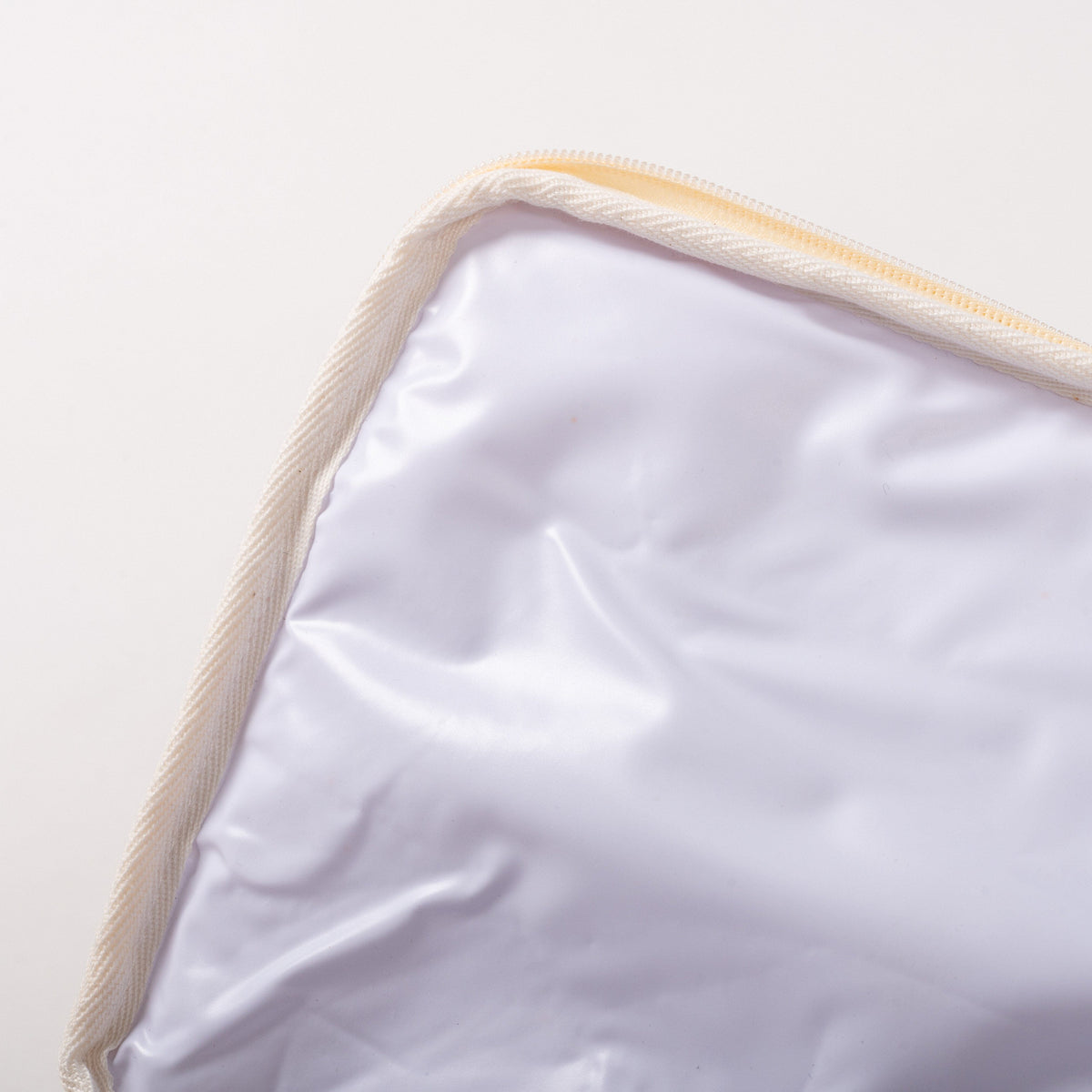 The Volcano Cooler Bag - Image 4