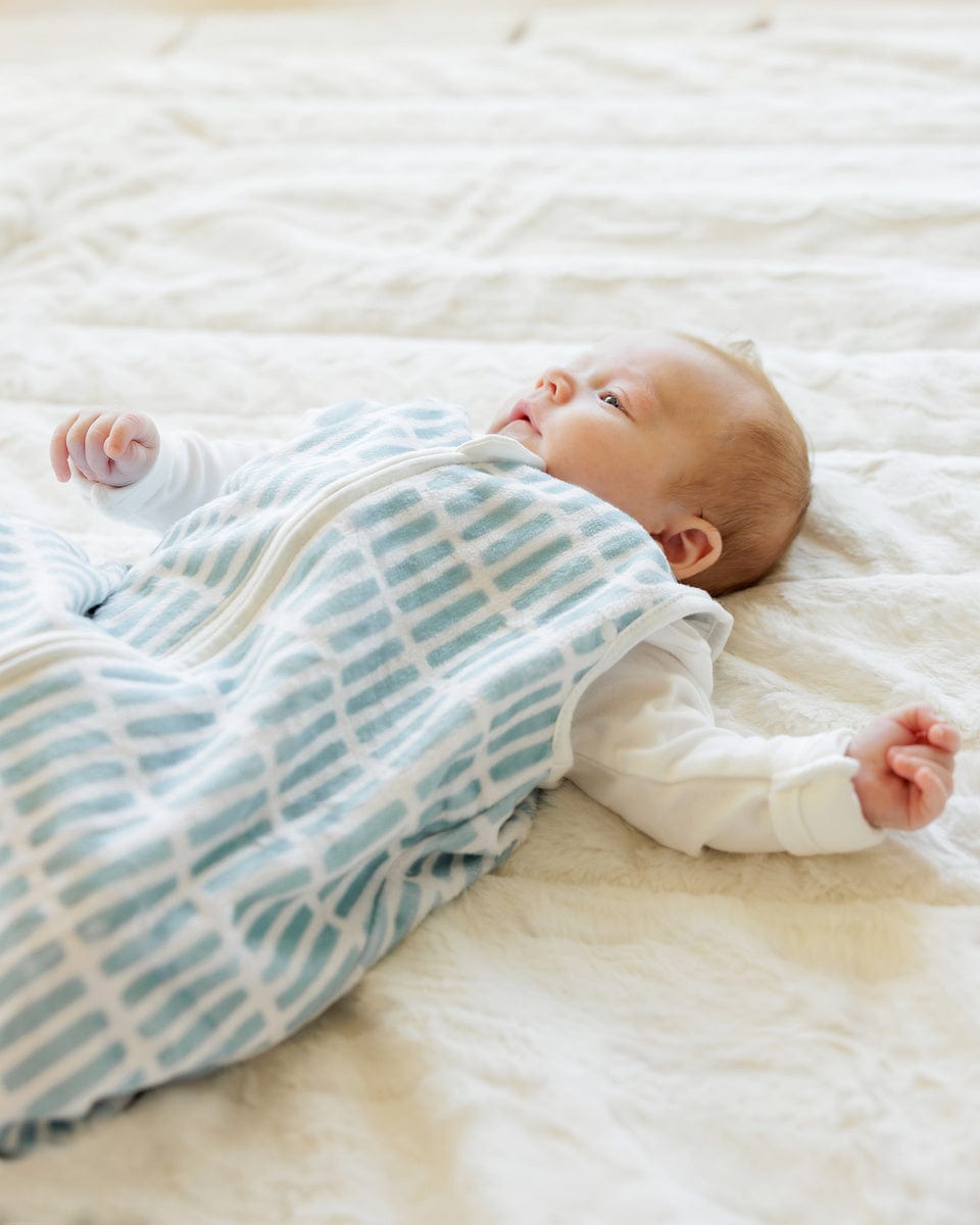 Dash Wearable Minky Blanket - Image 3