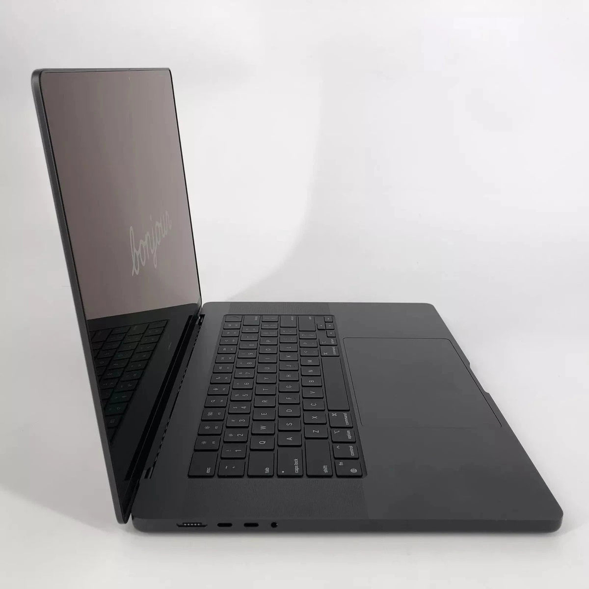 Apple MacBook Pro 16 2026 Space Black M5 Max 18-Core CPU 48GB Unified Memory 2TB Solid State Drive 40-Core GPU - Image 3