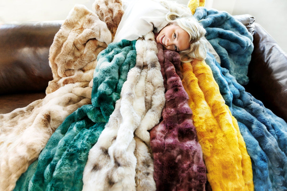 Premium Cloud Amber Blanket - Image 6