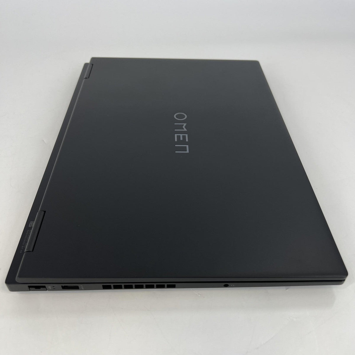 HP Omen 16 Black 2.4 GHz Intel Core i7 13th Gen. 16GB RAM 1TB Solid State Drive NVIDIA GeForce RTX 4060 8 GB - Image 7