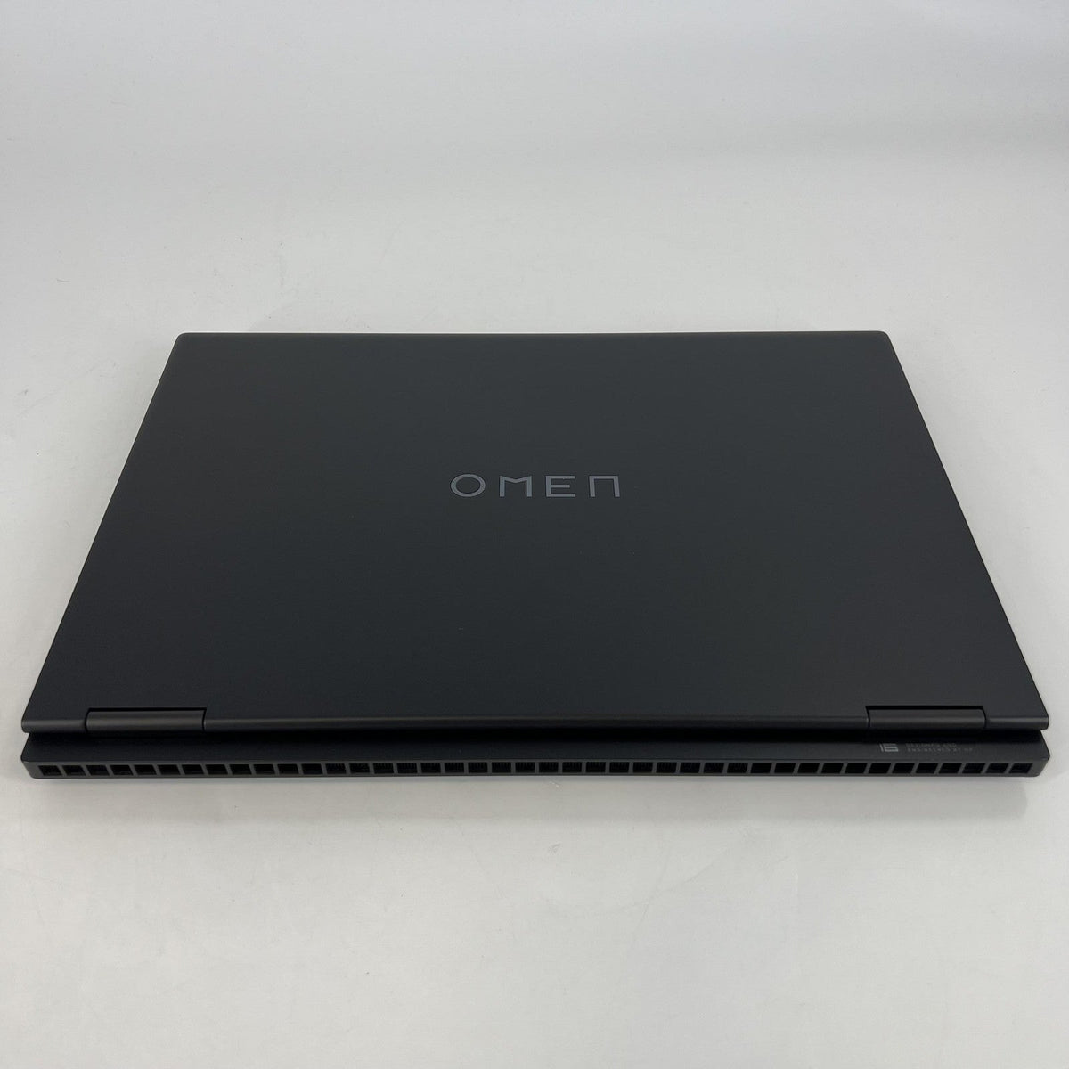 HP Omen 16 Black 2.4 GHz Intel Core i7 13th Gen. 16GB RAM 1TB Solid State Drive NVIDIA GeForce RTX 4060 8 GB - Image 9