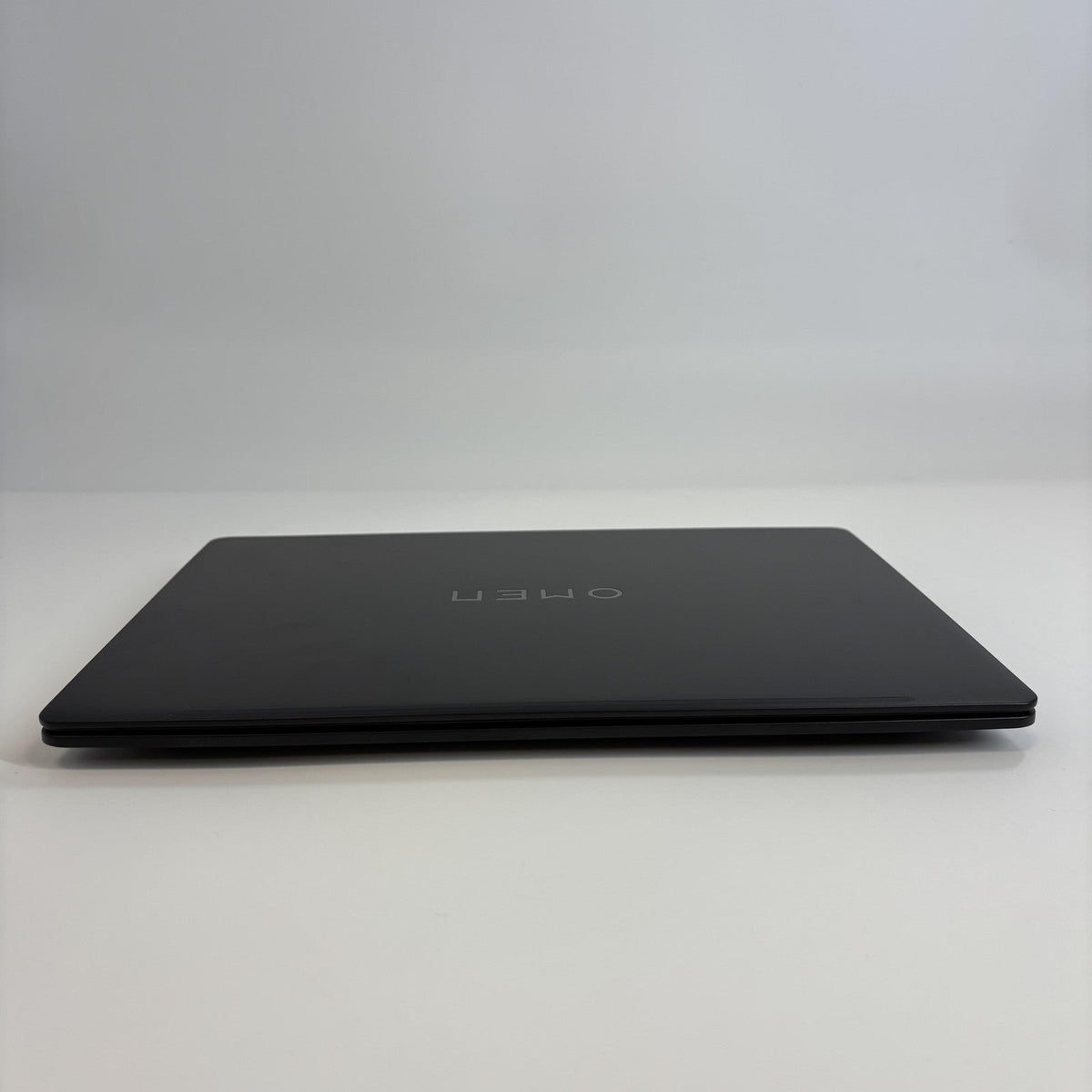 HP Omen Transcend 14 Black 2.5 GHz Intel Core Ultra 9 32GB RAM 1TB Solid State Drive NVIDIA GeForce RTX 4070 8 GB - Image 8