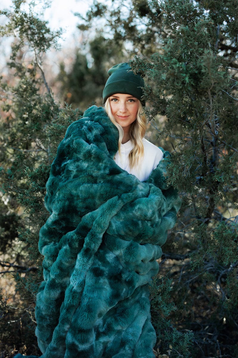 Premium Cloud Eucalyptus Blanket - Image 5