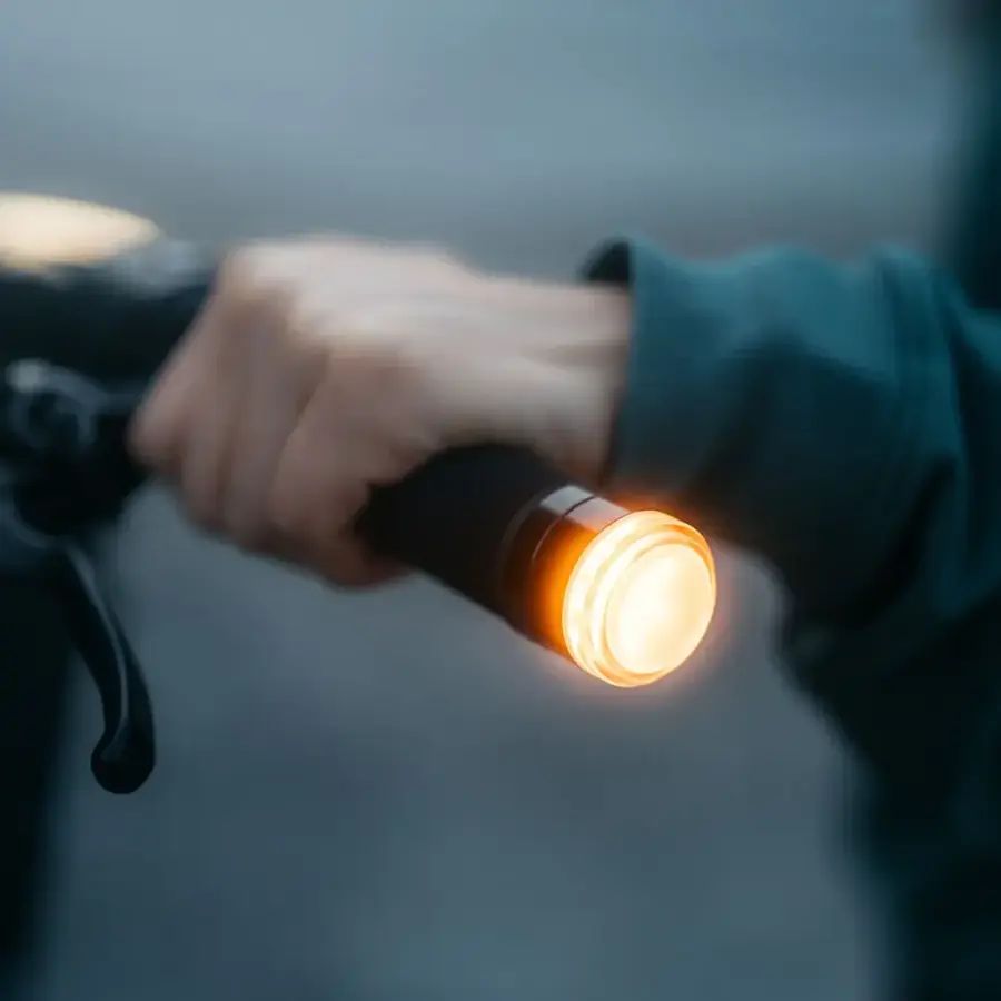 Apollo - Air Premium Electric Scooter w/43 mi Max Range & 21 mph Max Speed - Space Gray - Image 5