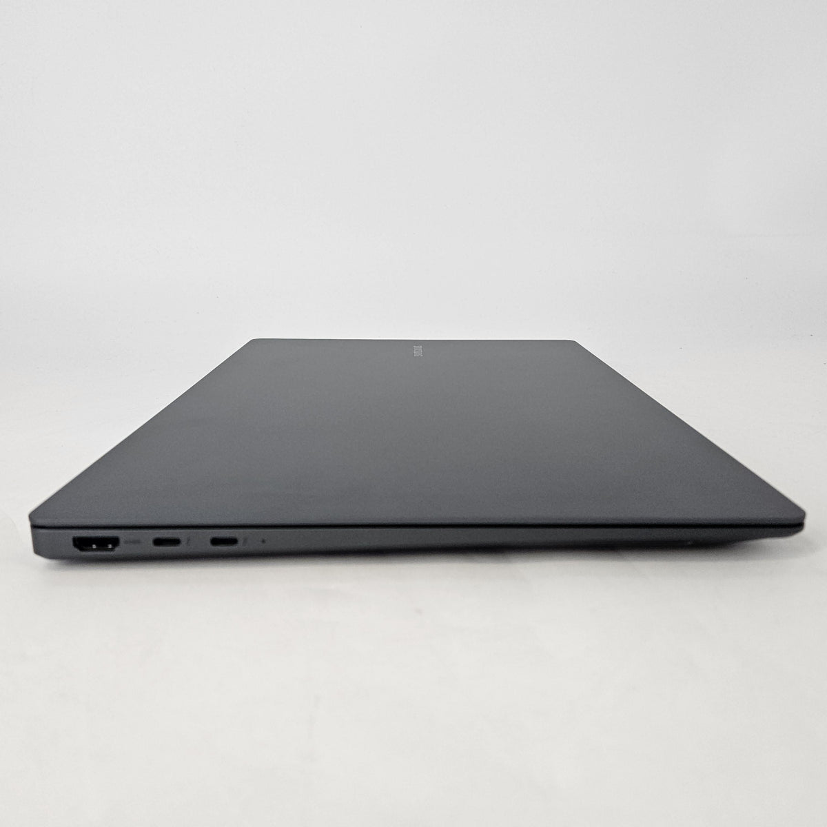 Samsung Galaxy Book3 Ultra 16 Graphite 2.6 GHz Intel Core i9 13th Gen. 32GB RAM 1TB Solid State Drive NVIDIA - Image 8