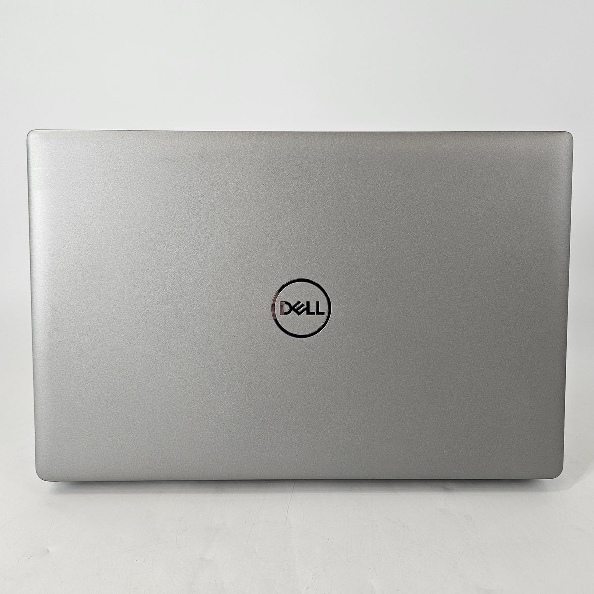 Dell Latitude 5531 15.6 Silver 1.8 GHz Intel Core i7 12th Gen. 16GB RAM 256GB Solid State Drive - Image 5