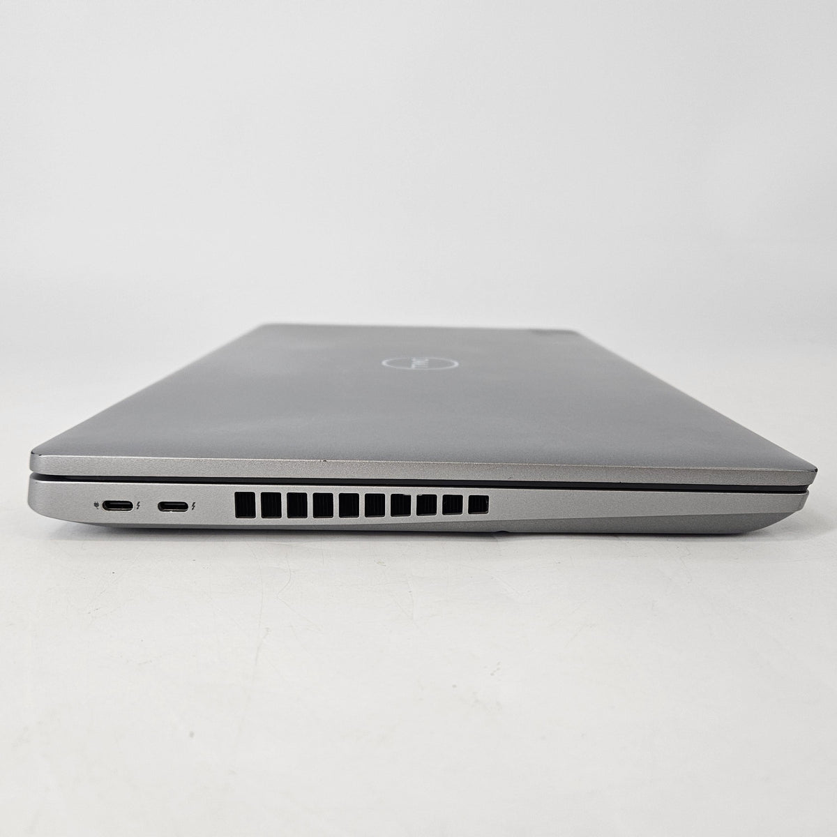 Dell Latitude 5531 15.6 Silver 1.8 GHz Intel Core i7 12th Gen. 16GB RAM 256GB Solid State Drive - Image 8