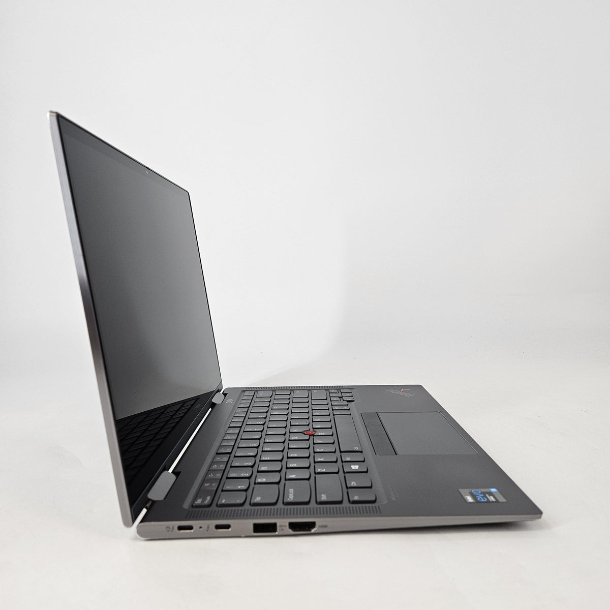 Lenovo ThinkPad X1 Yoga Gen 6 14 Gray 2.4 GHz Intel Core i5 11th Gen. 16GB RAM 512GB Solid State Drive - Image 3