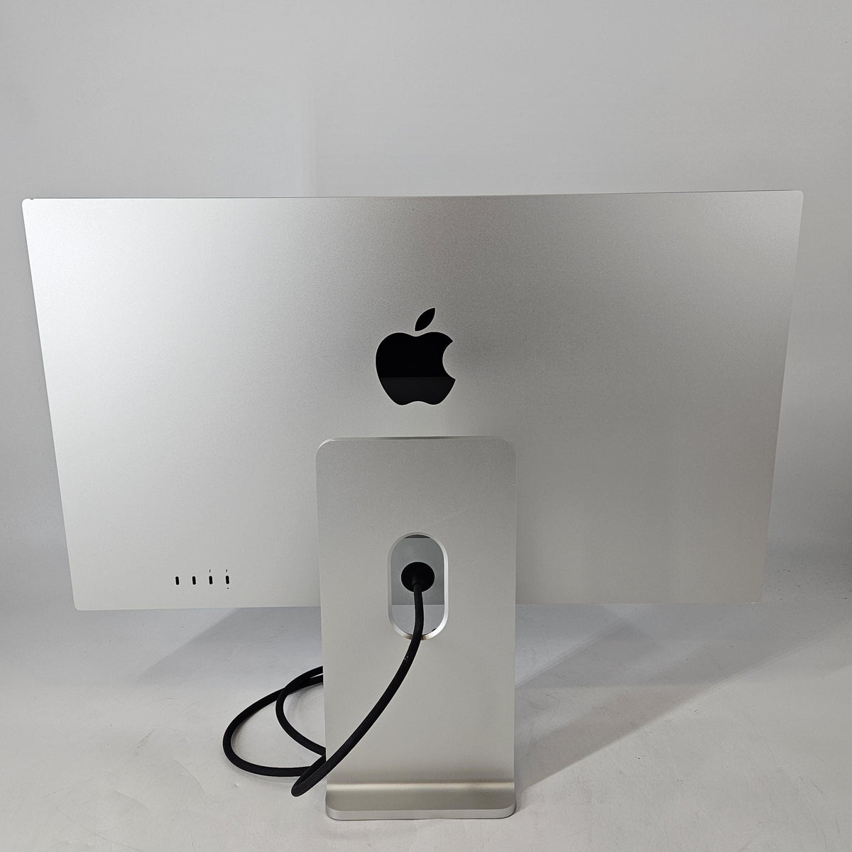 Apple Studio Display 27in 2026 Silver - Image 3