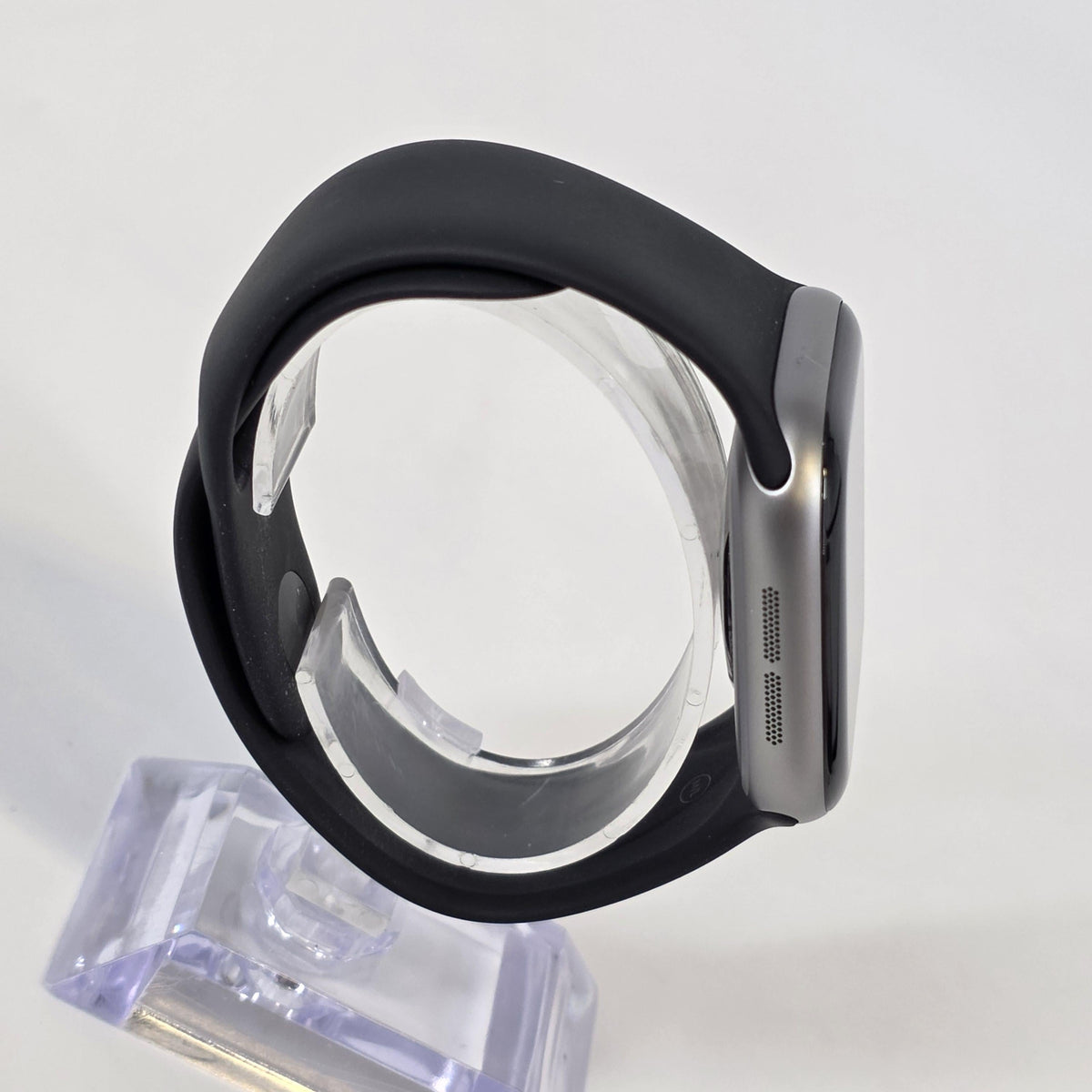 Apple Watch (Series 11) 42mm Space Gray Unlocked 64GB - Image 3