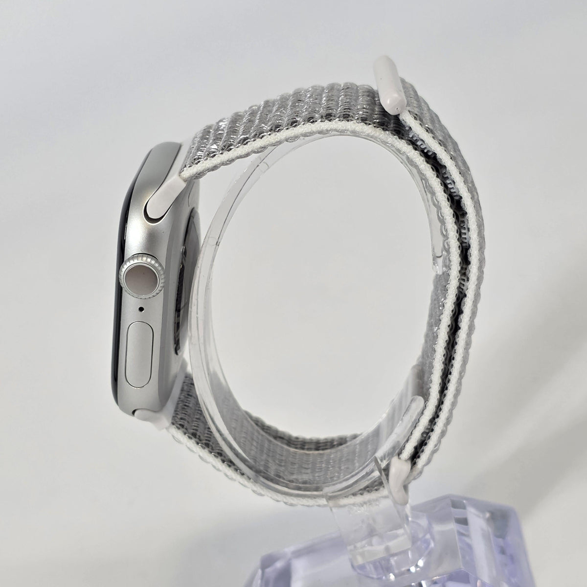 Apple Watch (Series 11) 42mm Silver Unlocked 64GB - Image 7