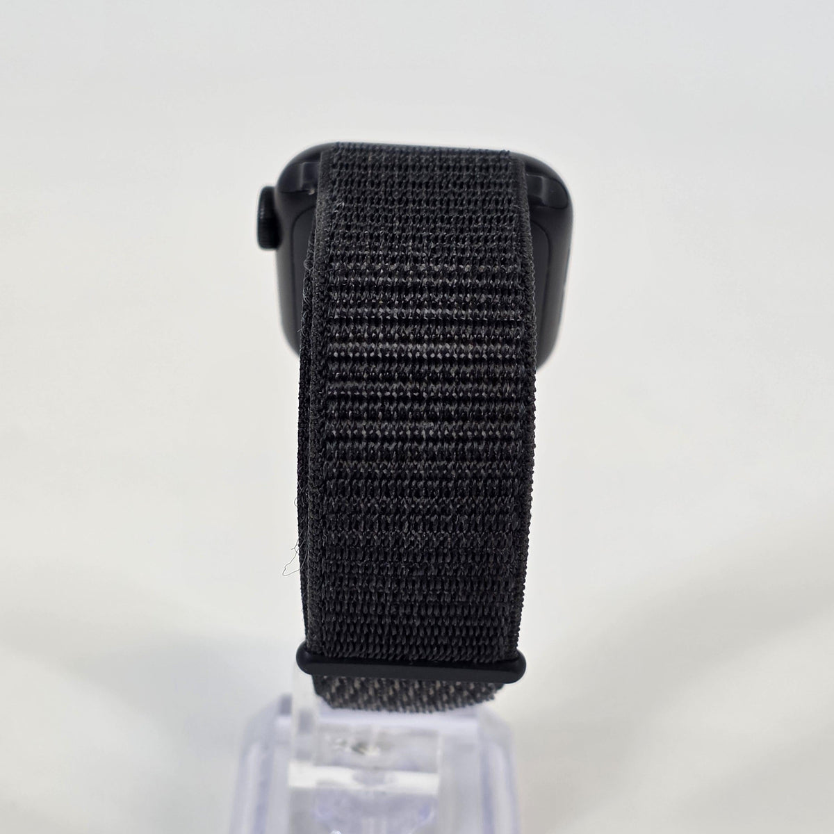 Apple Watch SE 3 40mm Midnight WiFi 64GB - Image 5