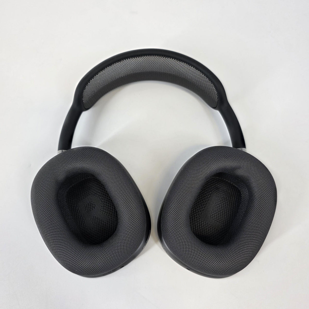 Apple AirPods Max Lightning Black - Image 11
