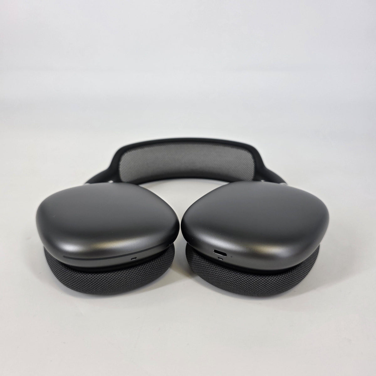 Apple AirPods Max Lightning Black - Image 12