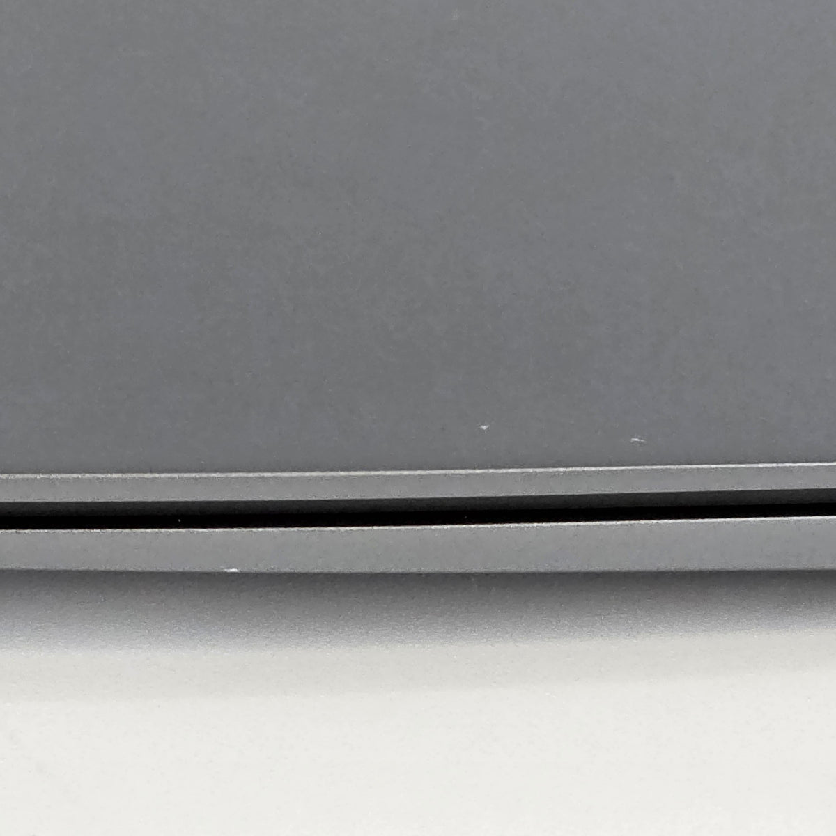 Samsung Galaxy Book5 Pro 360 16 Silver 2.2 GHz Intel Core Ultra 7 Series 2 16GB RAM 1TB Solid State Drive - Image 17