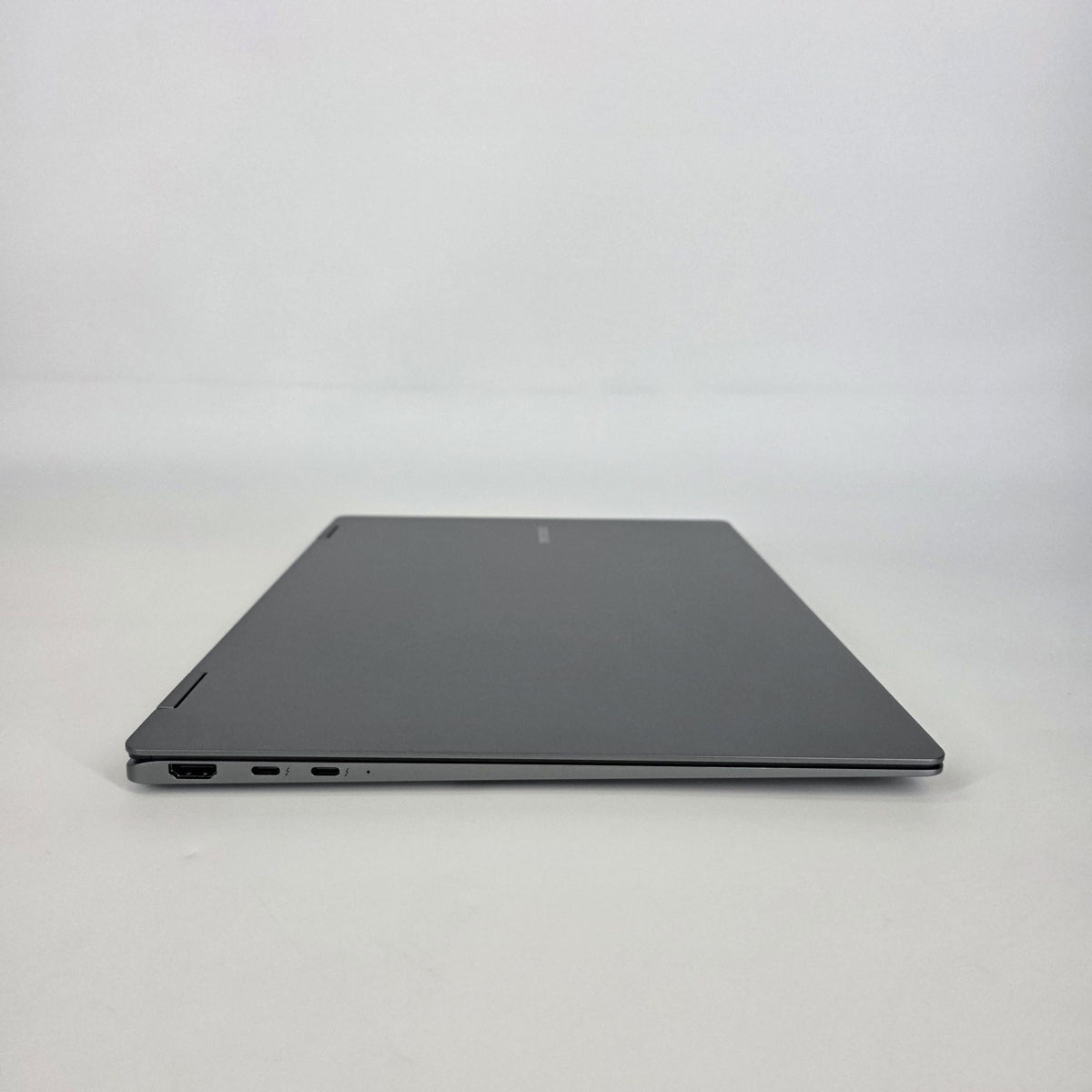 Samsung Galaxy Book5 Pro 360 16 Silver 2.2 GHz Intel Core Ultra 7 Series 2 16GB RAM 1TB Solid State Drive - Image 10