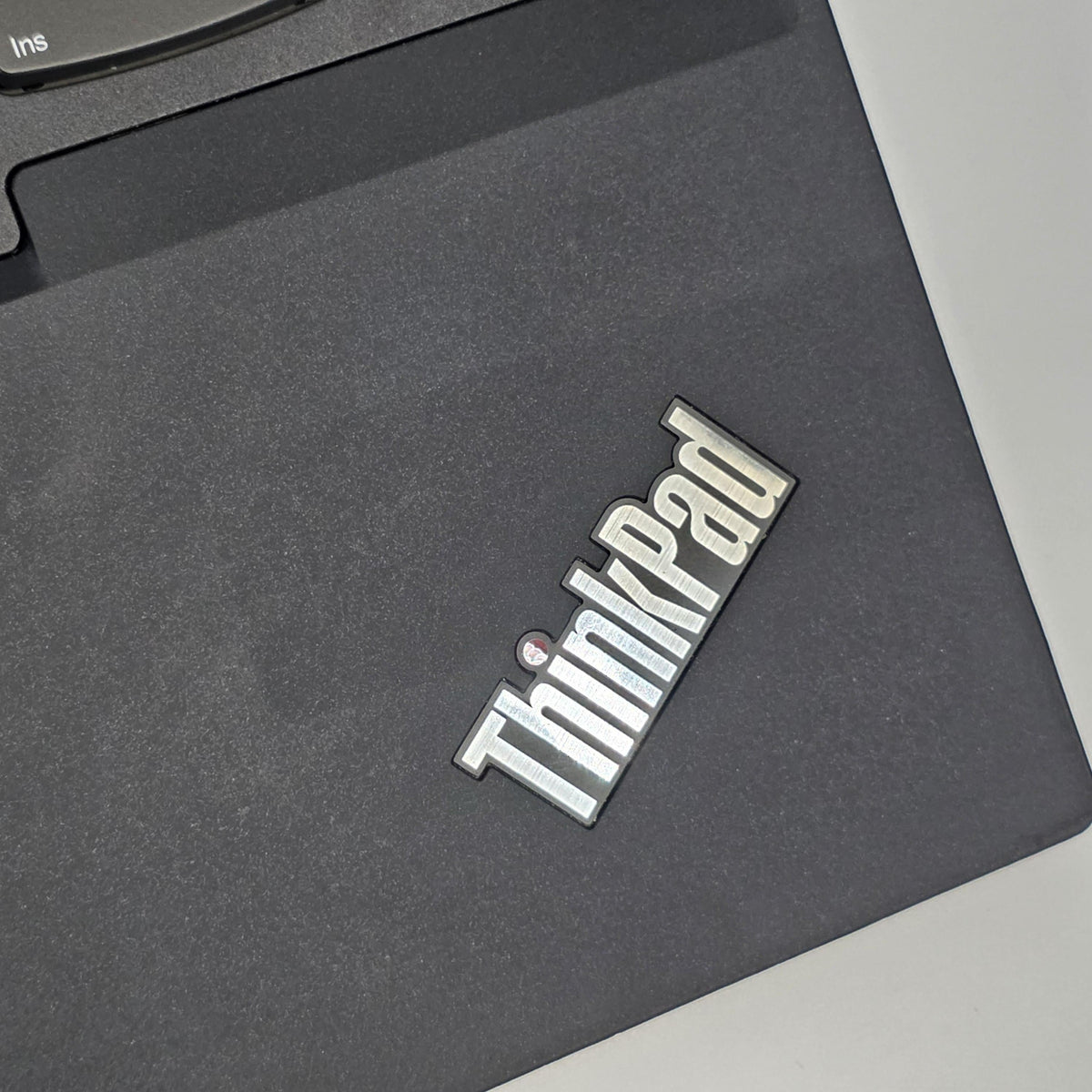Lenovo ThinkPad P53s 15.6 Black 1.9 GHz Intel Core i7 8th Gen. 16GB RAM 512GB Solid State Drive NVIDIA Quadro P520 - Image 14