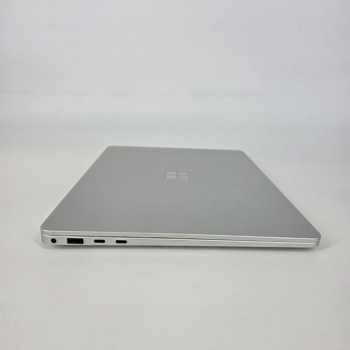 Microsoft Surface Laptop 7 13.8 Platinum WiFi 3.4 GHz Qualcomm Snapdragon X Elite 16GB RAM 1TB Solid State Drive - Image 18