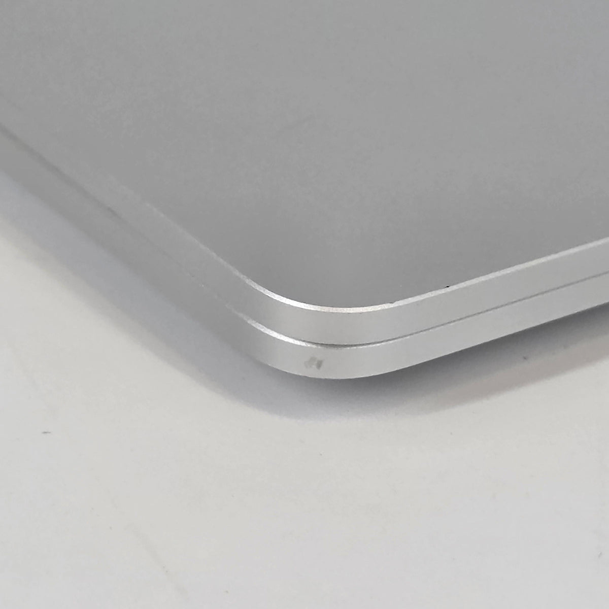 Microsoft Surface Laptop 7 13.8 Platinum WiFi 3.4 GHz Qualcomm Snapdragon X Elite 16GB RAM 1TB Solid State Drive - Image 24