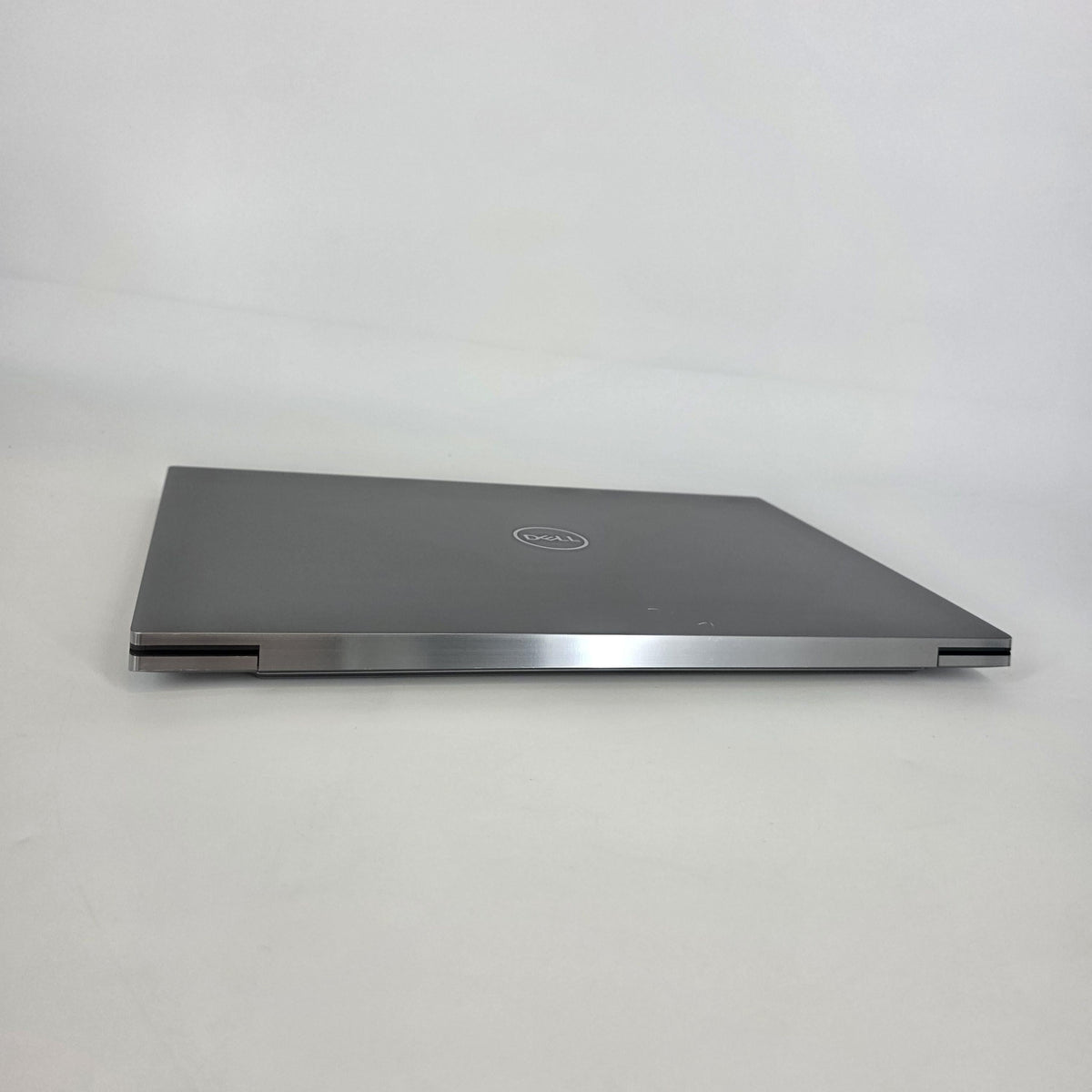 Dell Precision 5760 17 Gray 2.6 GHz Intel Core i9 11th Gen. 64GB RAM 2TB Solid State Drive NVIDIA RTX A3000 6 GB - Image 7