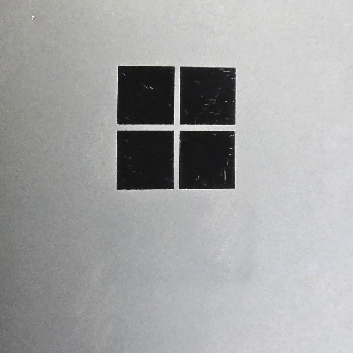 Microsoft Surface Laptop 4 15 Black 3.0 GHz Intel Core i7 11th Gen. 32GB RAM 1TB Solid State Drive - Image 11