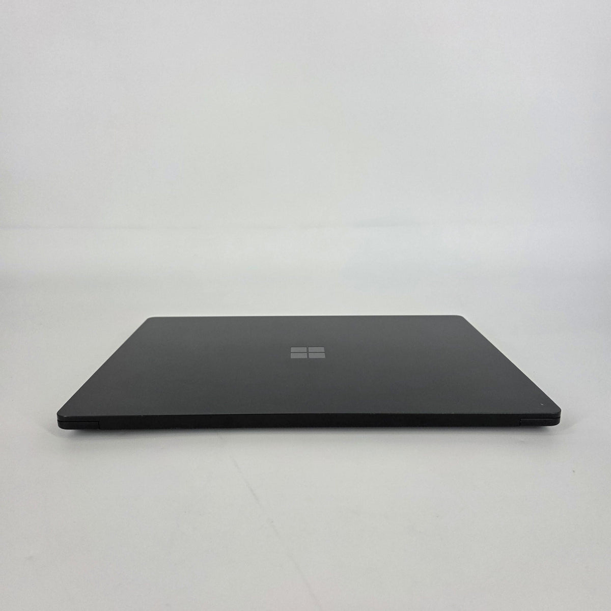 Microsoft Surface Laptop 4 15 Black 3.0 GHz Intel Core i7 11th Gen. 32GB RAM 1TB Solid State Drive - Image 7