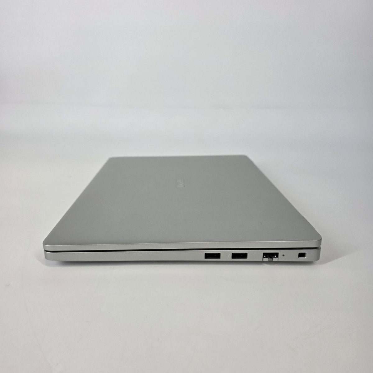 Dell Pro 14 PC14250 Platinum Silver 2.1 GHz Intel Core 7 32GB RAM 512GB Solid State Drive - Image 8