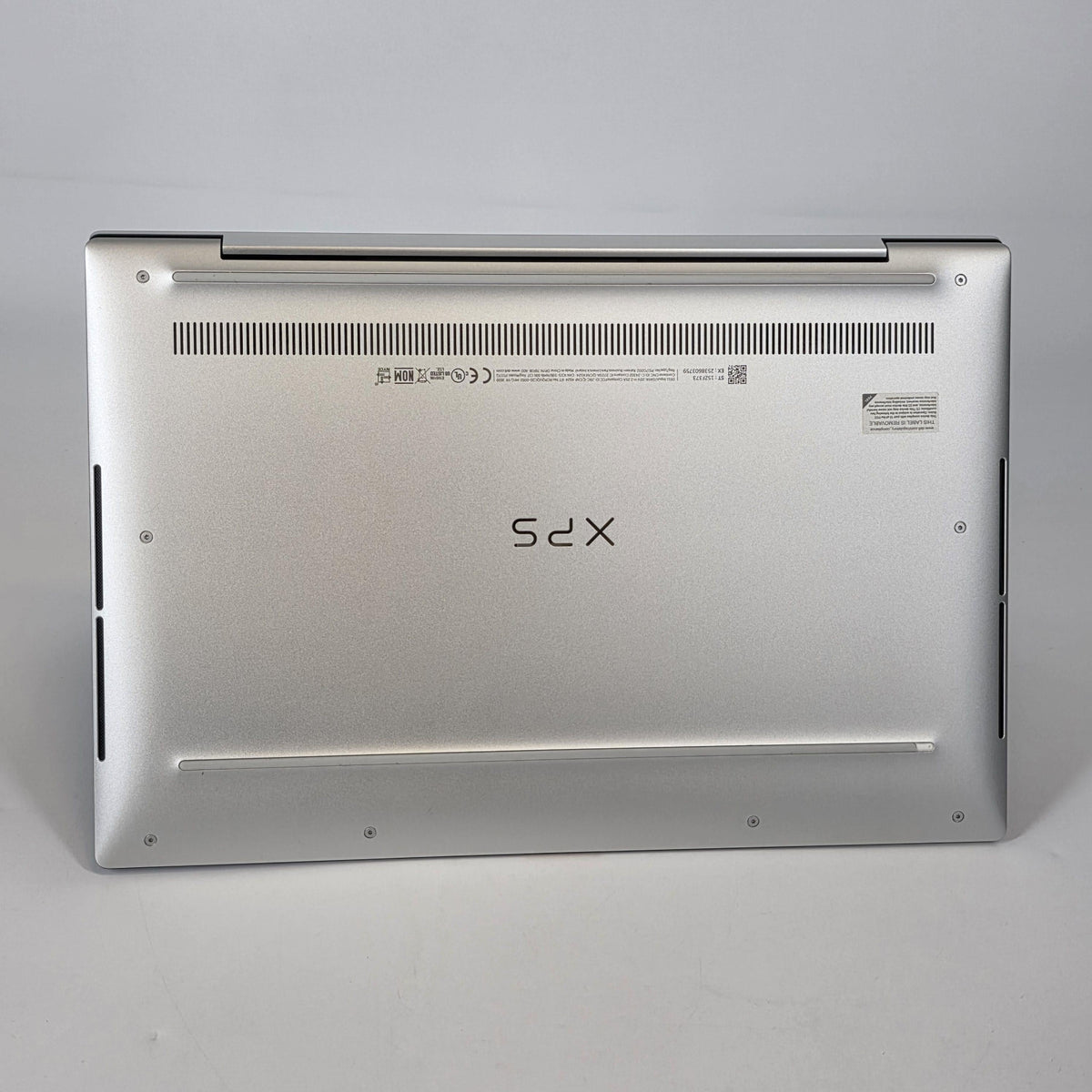 Dell XPS 13 9310 Silver 2.8 GHz Intel Core i7 11th Gen. 32GB RAM 1TB Solid State Drive - Image 5
