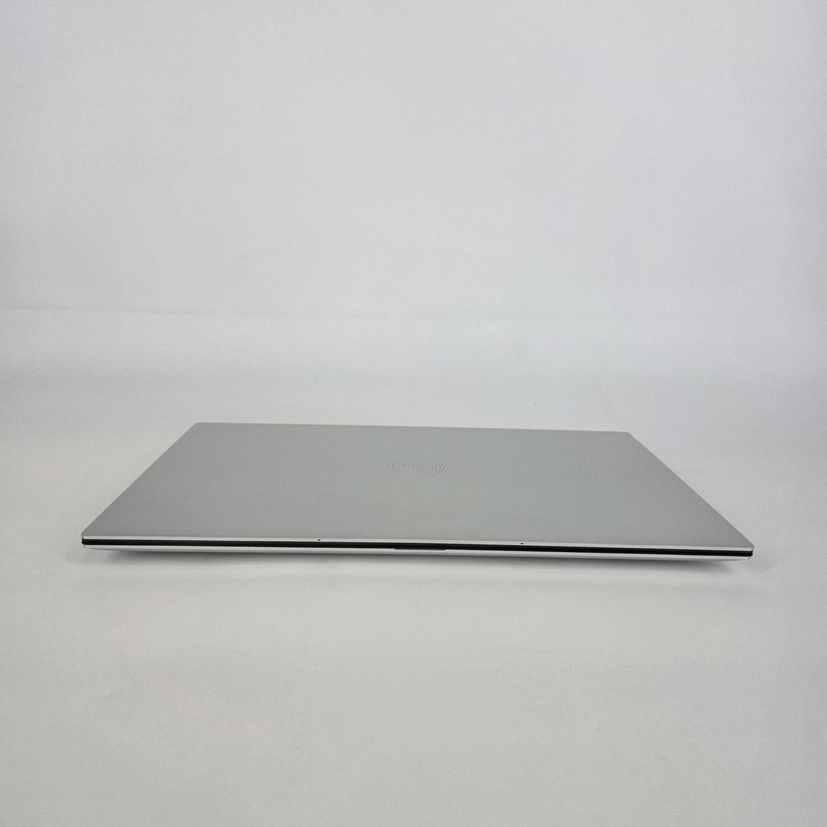 Dell XPS 15 9520 Silver 2.3 GHz Intel Core i7 12th Gen. 64GB RAM 1TB Solid State Drive NVIDIA GeForce RTX 3050 4 - Image 10