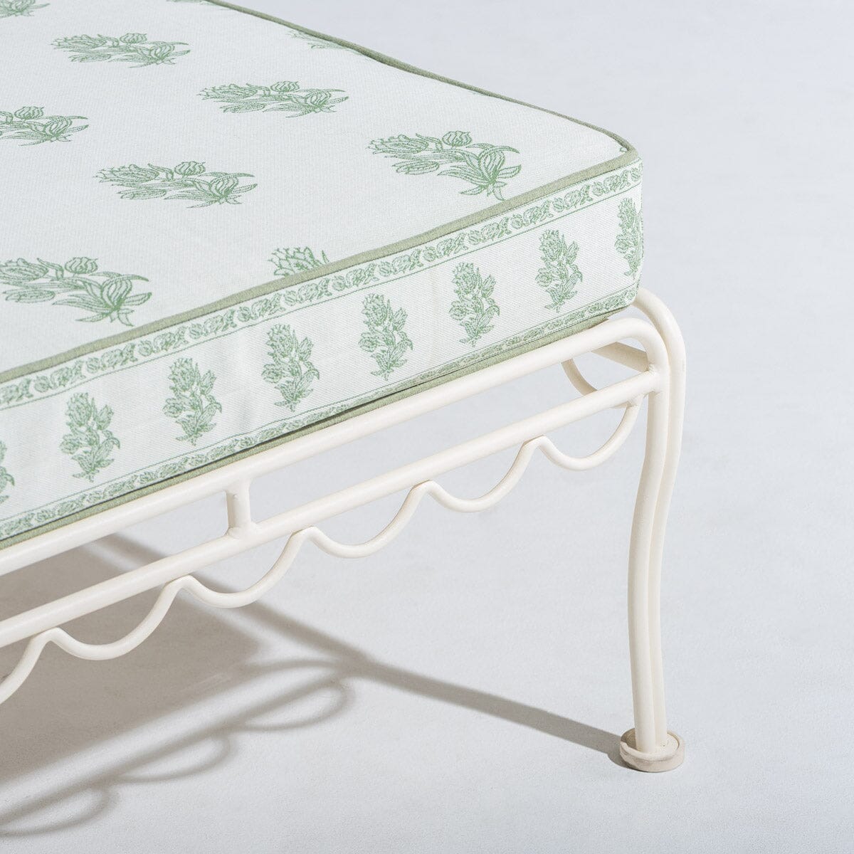 The Al Fresco Sun Lounger by Amanda Lindroth - Image 4
