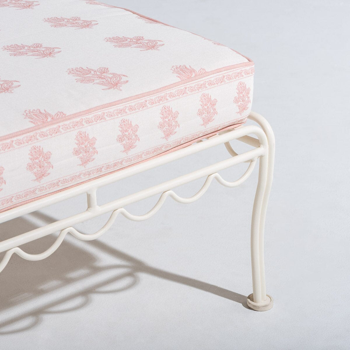 The Al Fresco Sun Lounger by Amanda Lindroth - Image 6