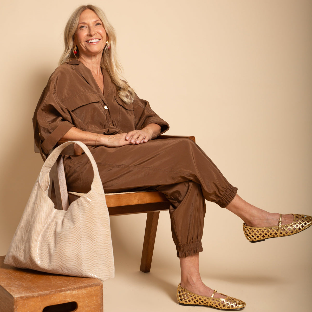 Petite Lindsey Leather Shoulder Bag - Image 15