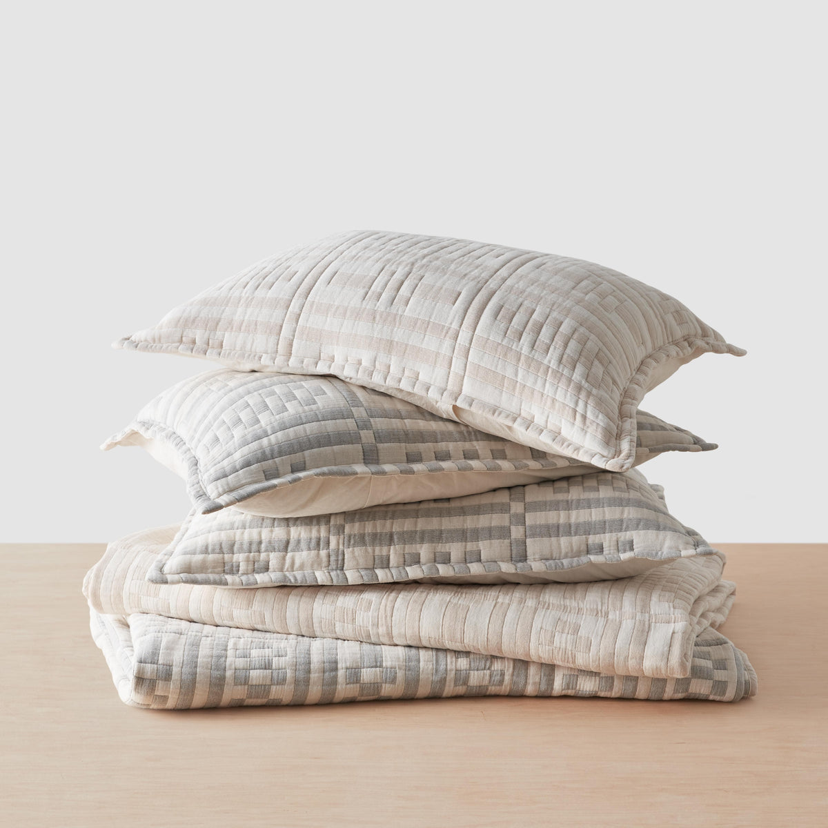 Alegria Organic Cotton Quilted Bed Blanket - Oat