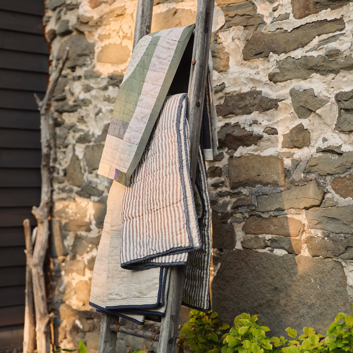 Bristol Quilted Throw - Image 2