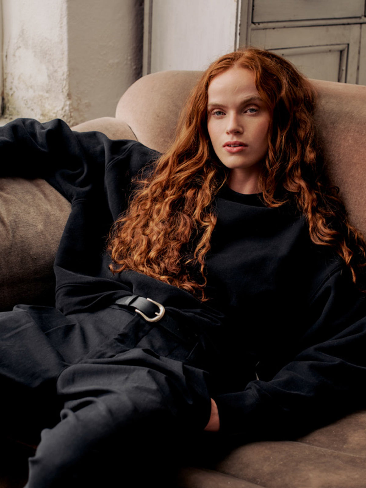 Women's Amy Powney + Finisterre Oversized Sweatshirt - Image 2