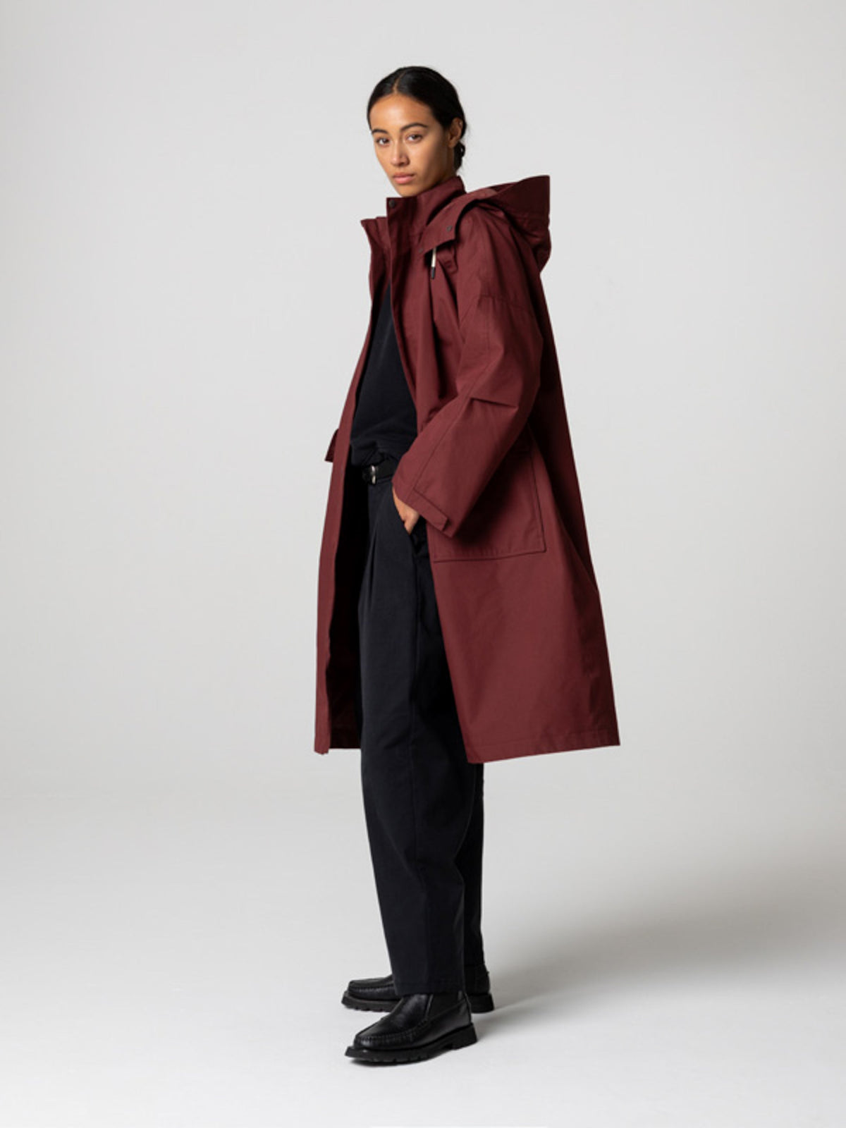 Women's Amy Powney + Finisterre Longline Waterproof Jacket - Image 6