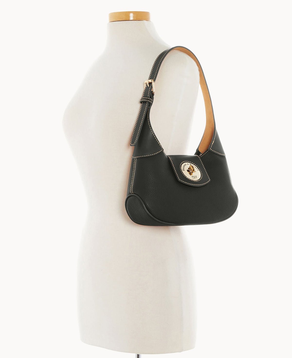 Pebble Turnlock Hobo 26 - Image 35