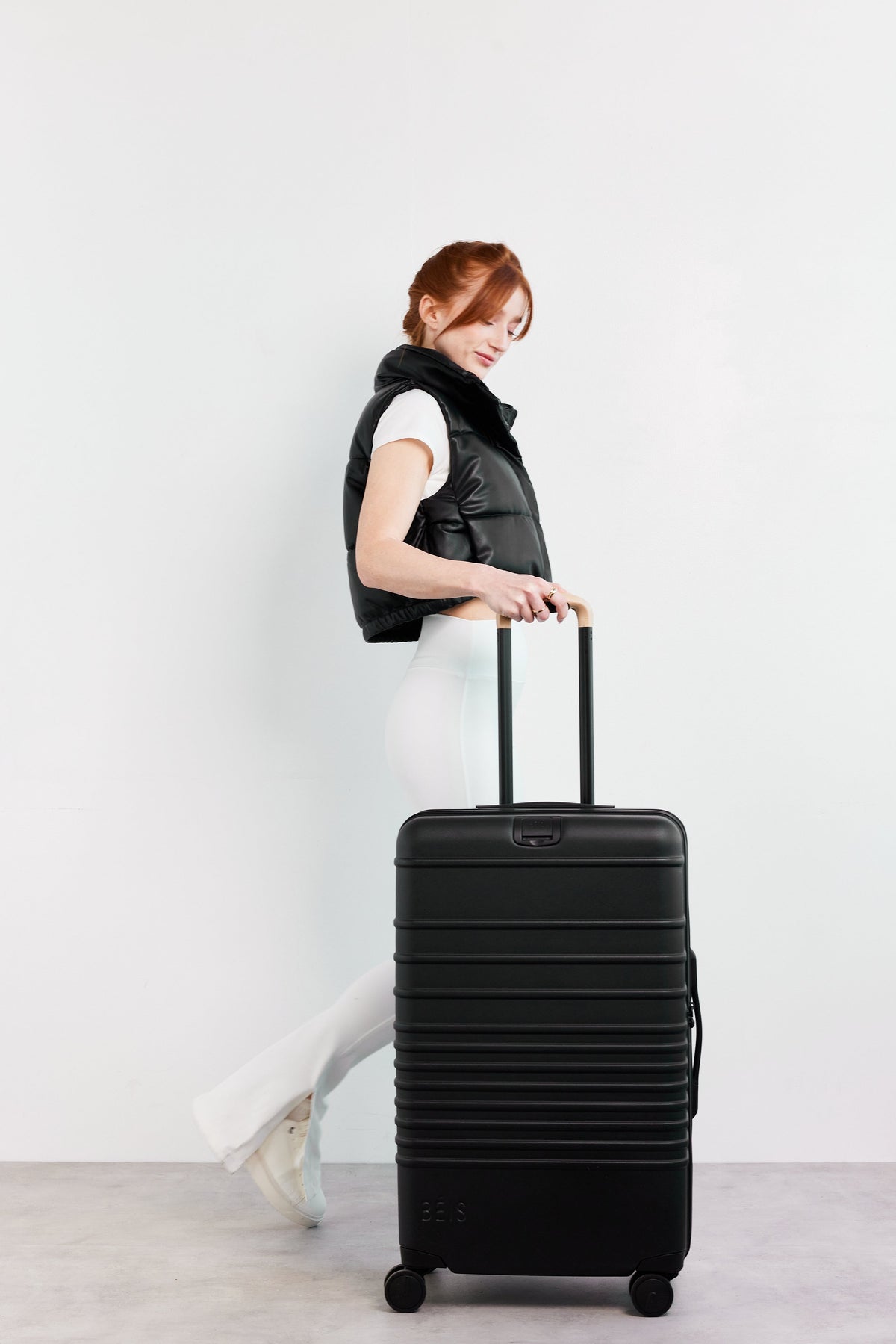 The Medium Check-In Roller in Black - Image 3