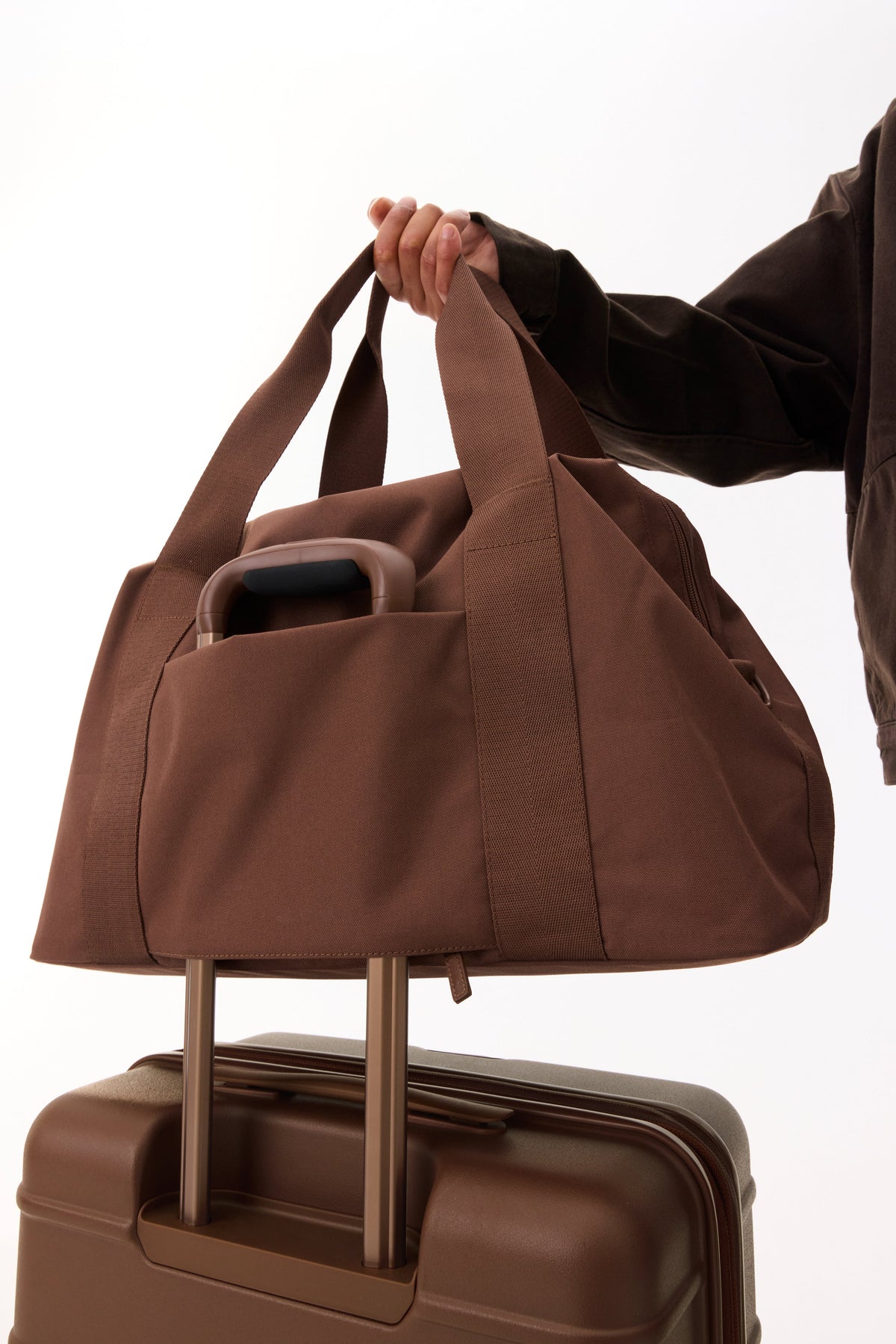 The BÉISics Duffle in Maple - Image 6
