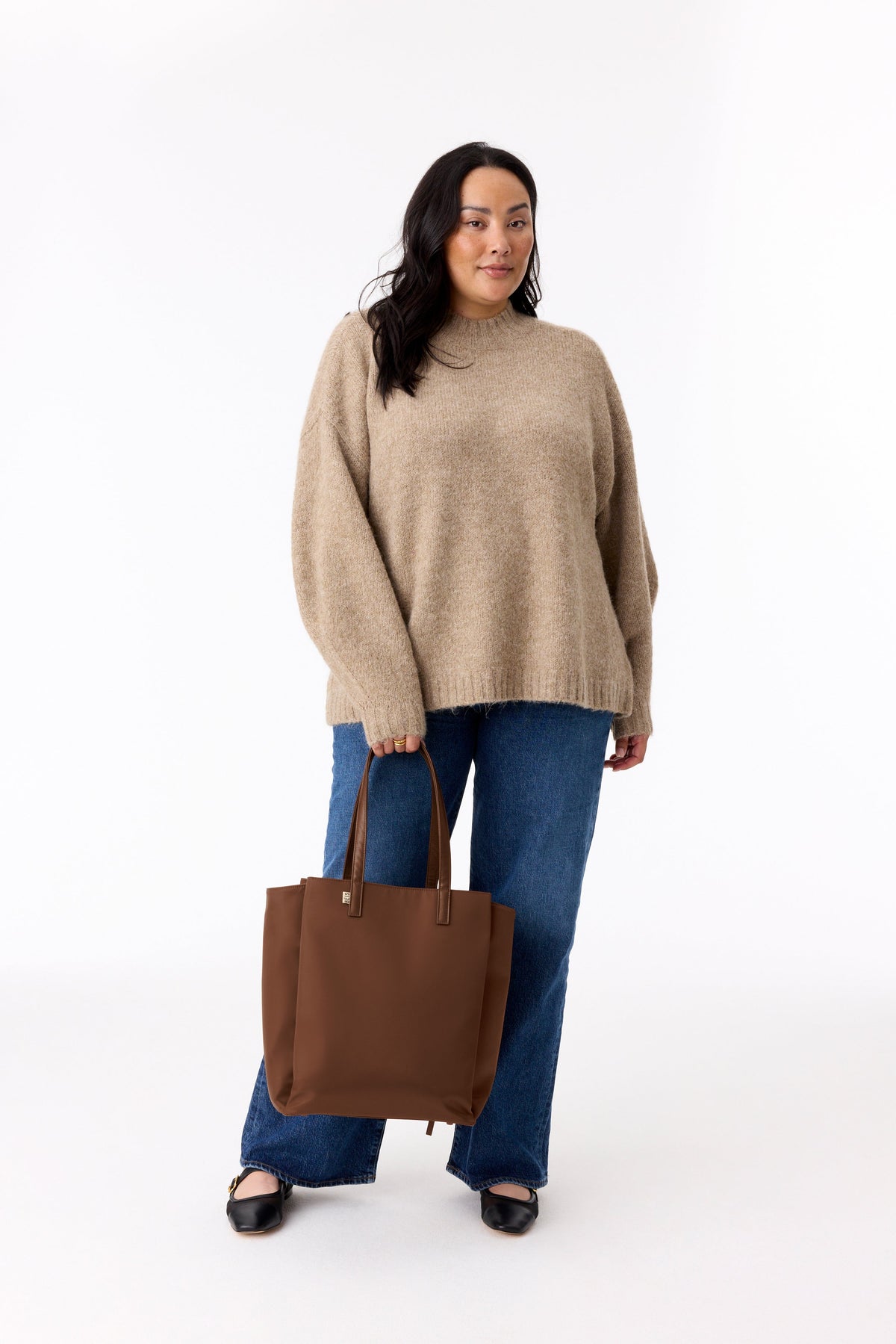 The Commuter Tote in Maple - Image 5