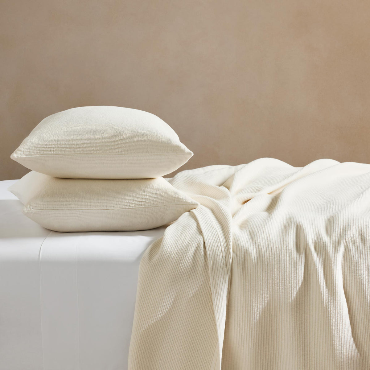 Ribbed Matelasse Quilt Set - Image 16