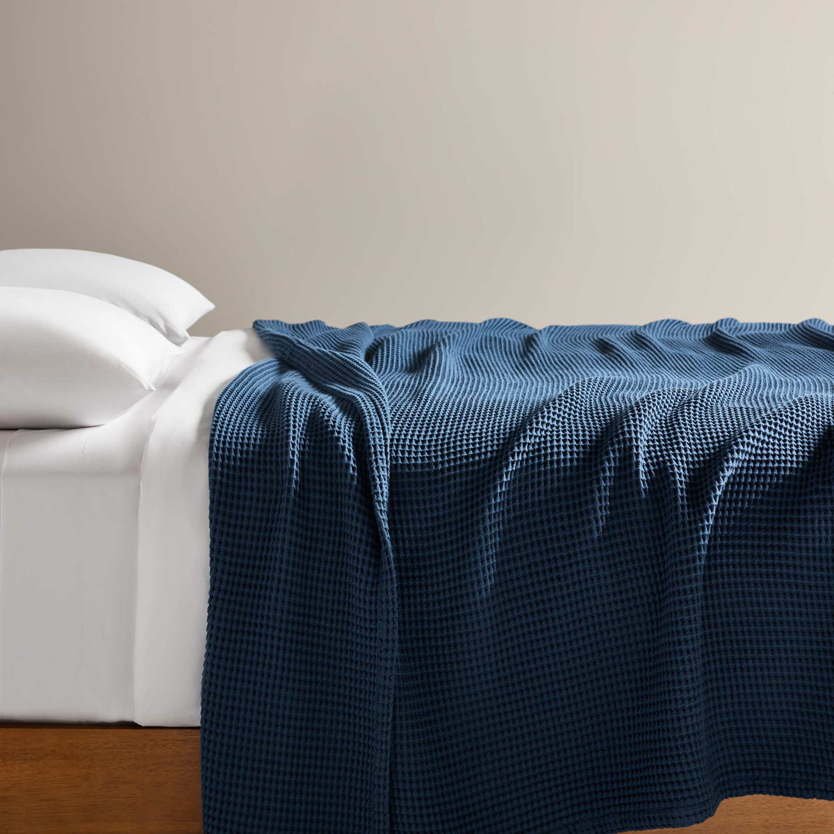Test Dreamweave Waffle Bed Blanket - Image 16