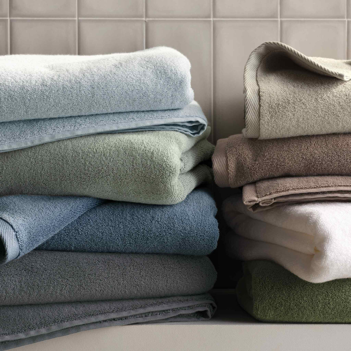 Plush Turkish Cotton Set of 4 Bath Towel Bundle - Image 40