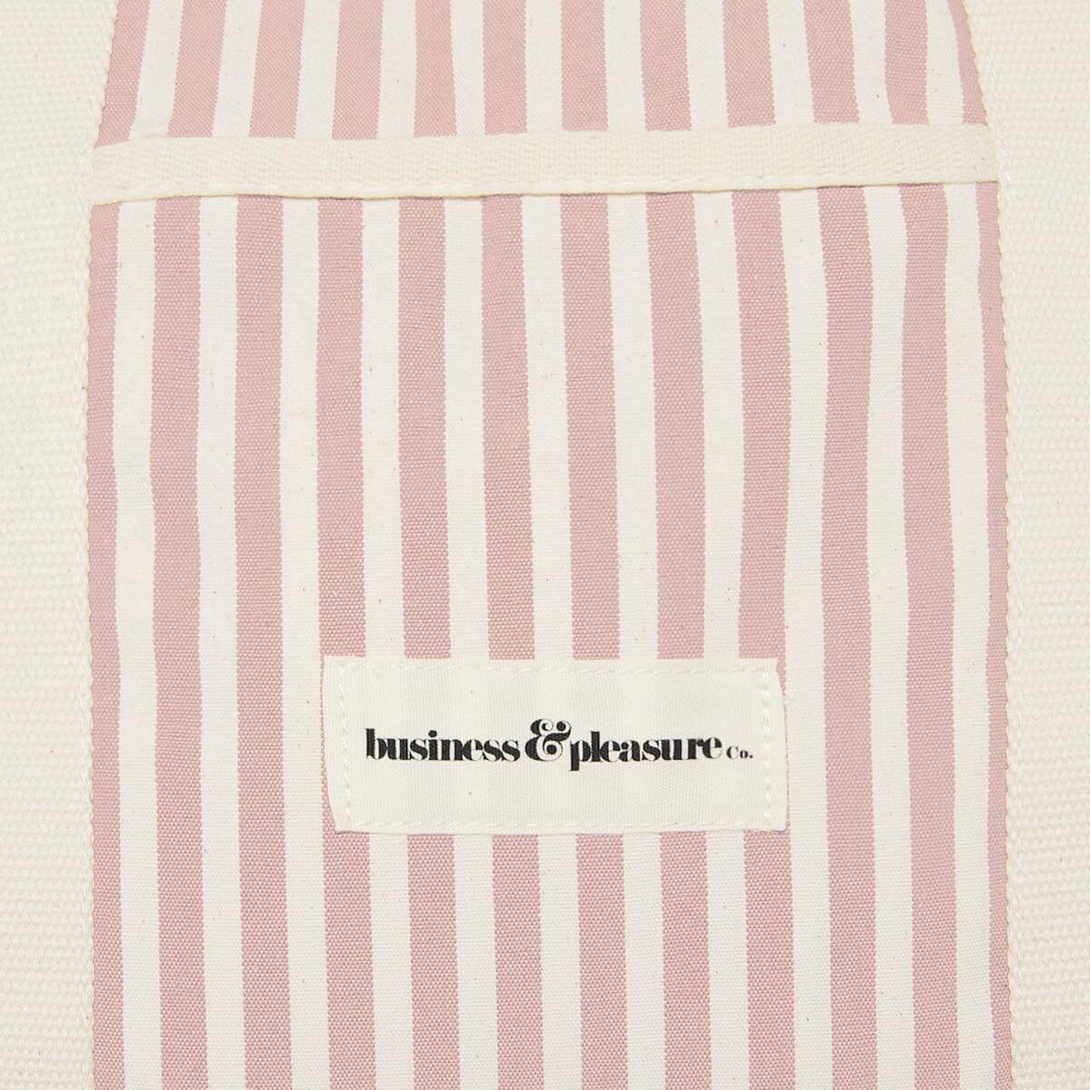 The Beach Bag - Image 3