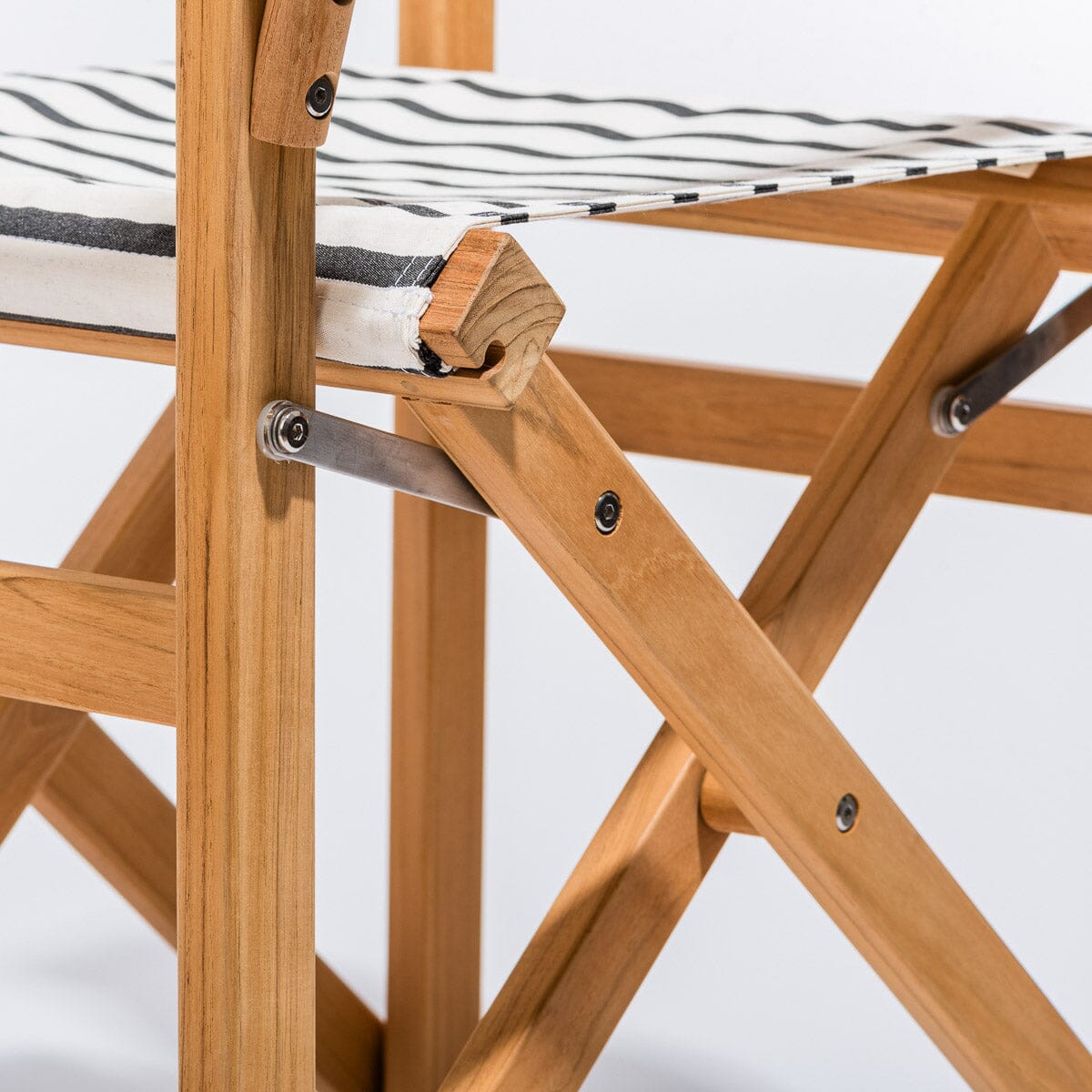 The Directors Chair - Image 6
